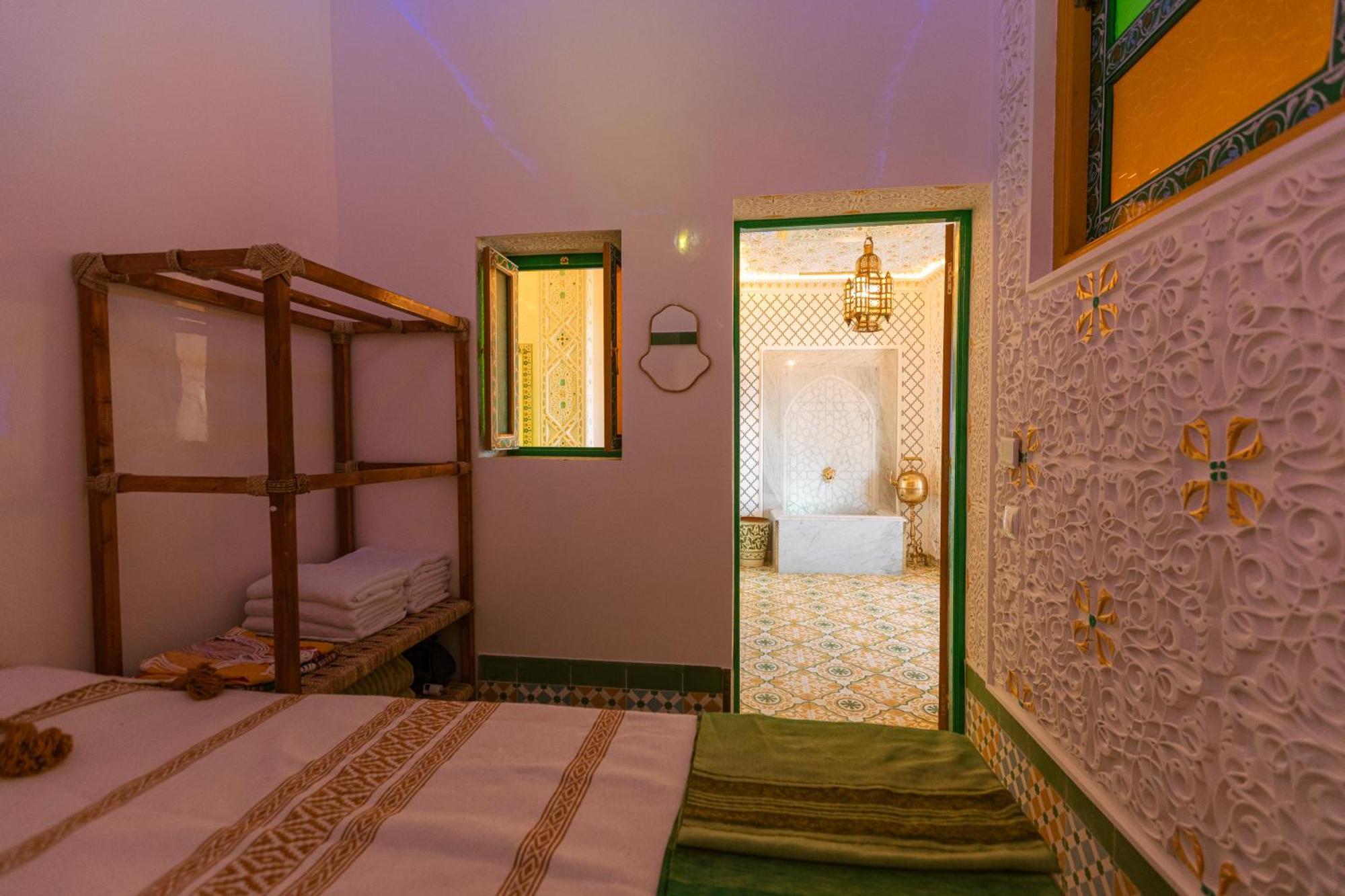 Colorful Traditional Riad W/Views Of Spain Tanger Buitenkant foto