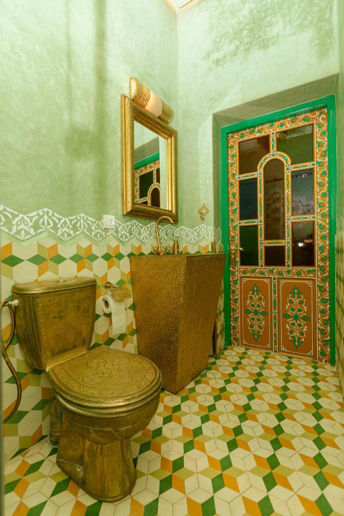 Colorful Traditional Riad W/Views Of Spain Tanger Buitenkant foto
