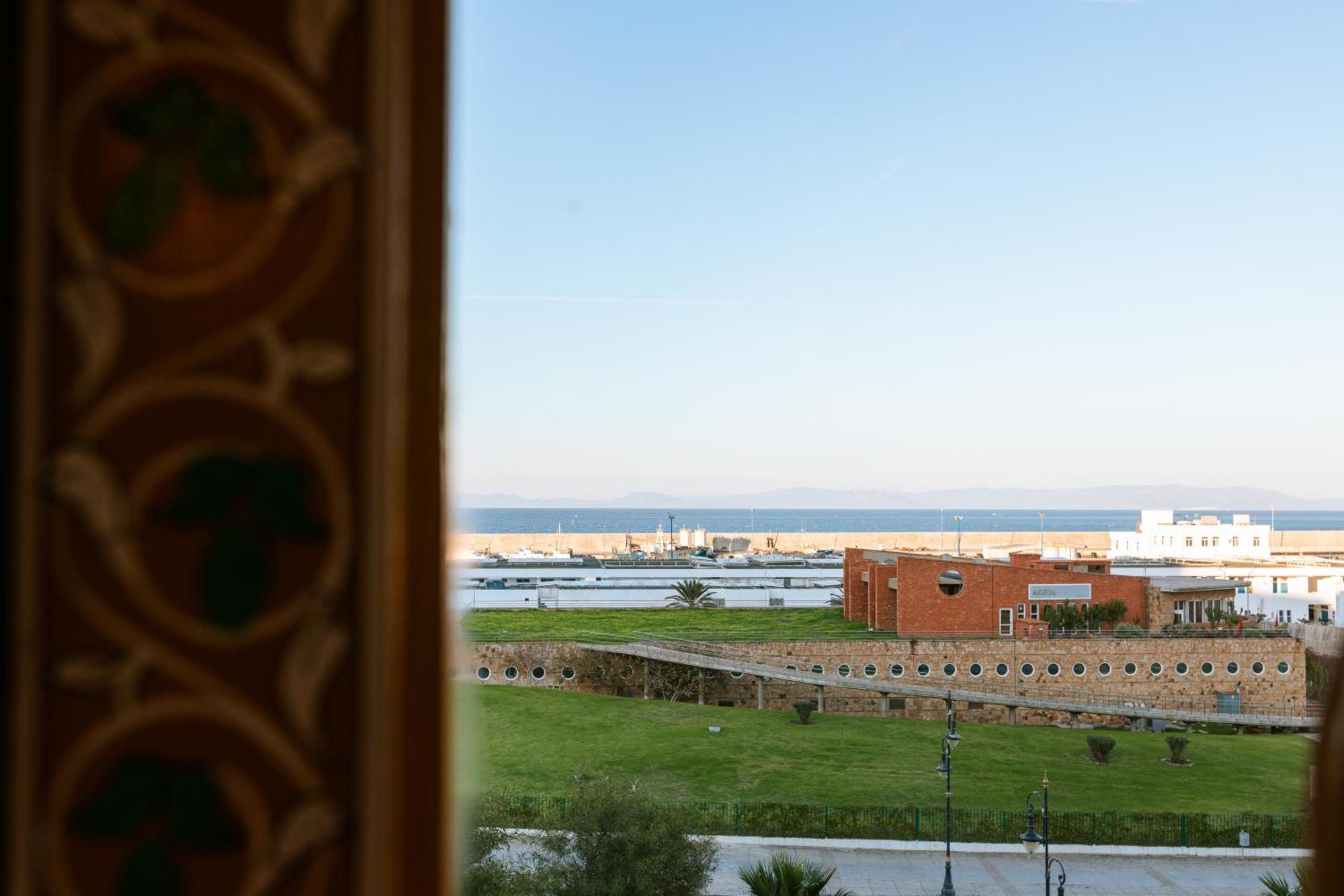 Colorful Traditional Riad W/Views Of Spain Tanger Buitenkant foto